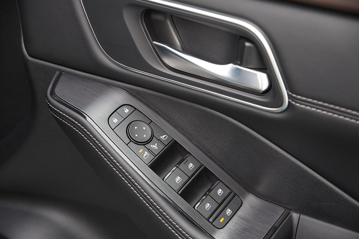 2024 Nissan X-TRAIL ST-L e-POWER T33