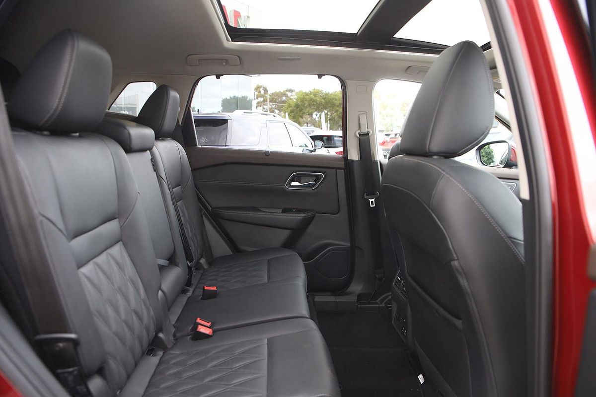 2024 Nissan X-TRAIL Ti-L T33