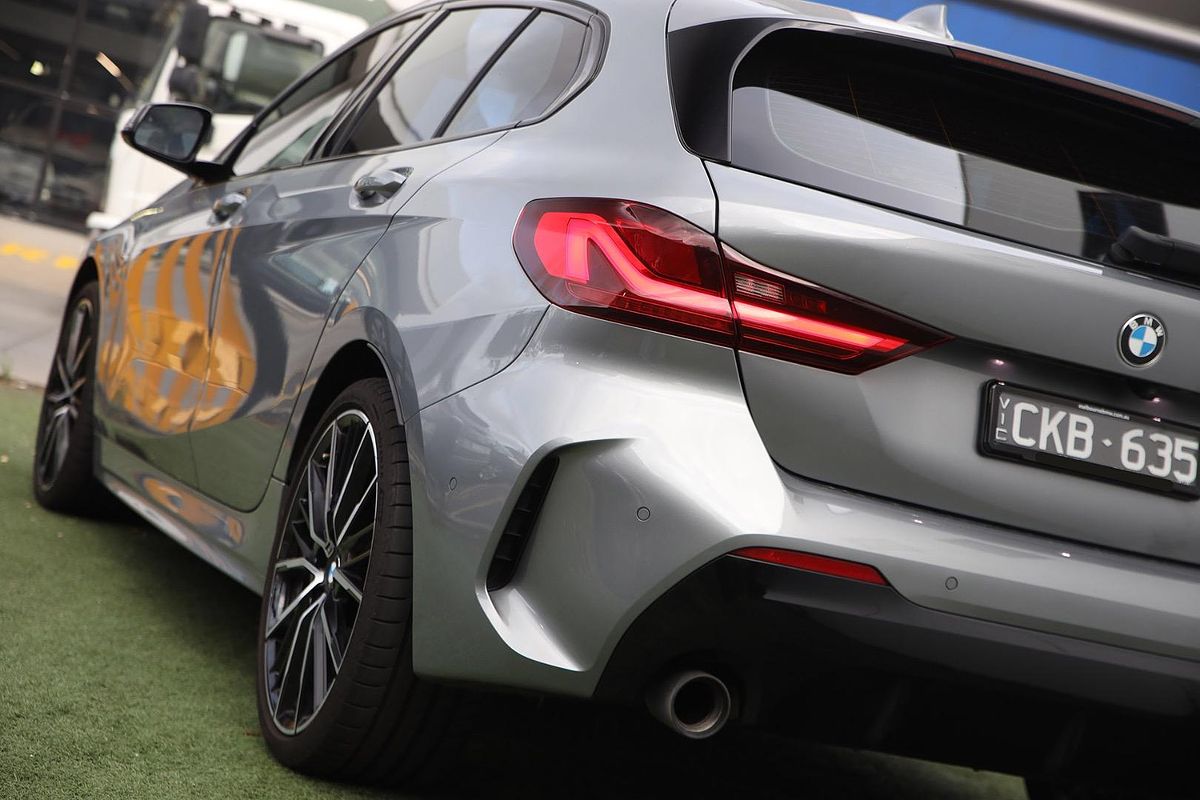 2023 BMW 1 Series 118i M Sport F40