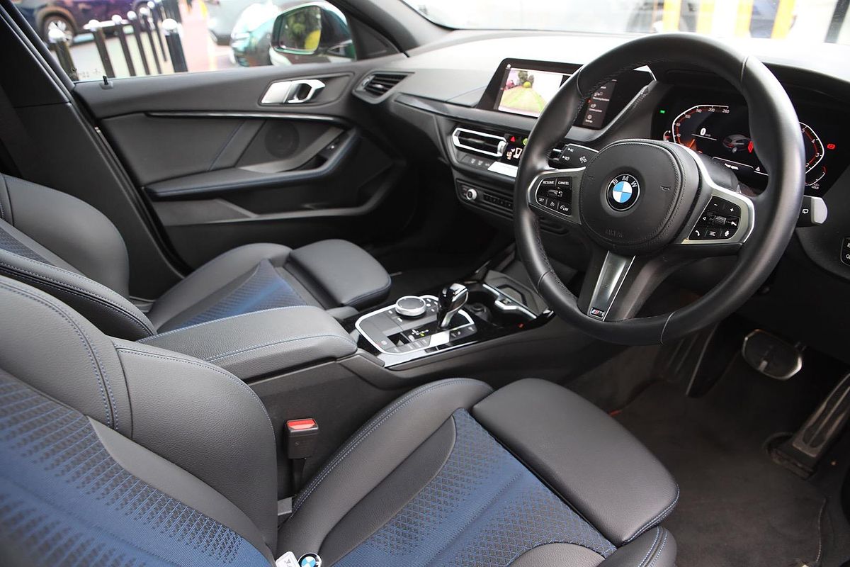 2023 BMW 1 Series 118i M Sport F40