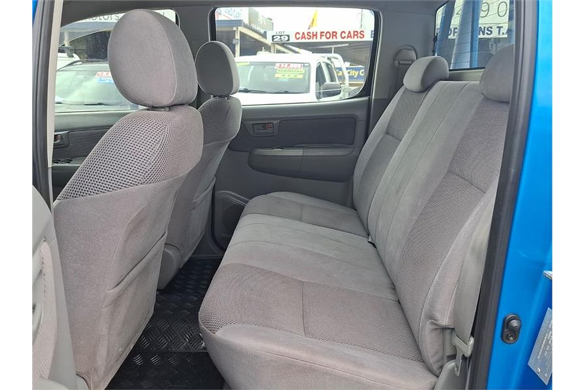 2005 Toyota Hilux SR5 KUN26R 4X4