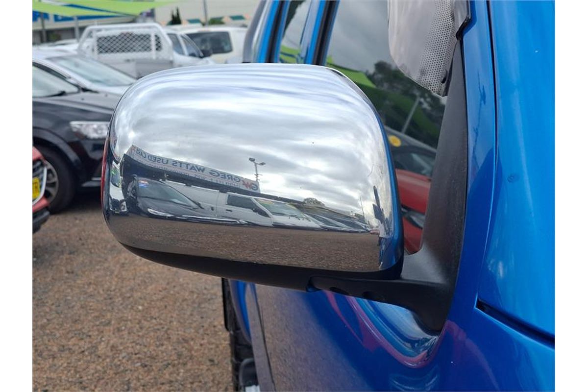 2005 Toyota Hilux SR5 KUN26R 4X4