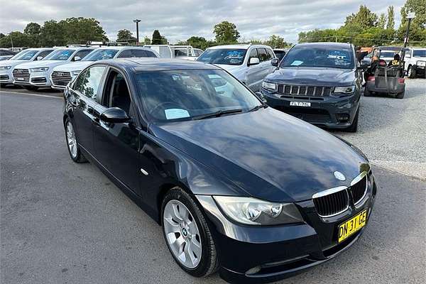 2007 BMW 3 Series 320i E90