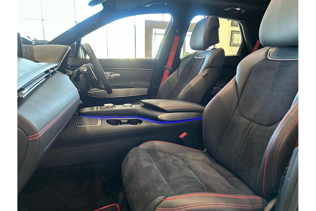 2023 Genesis GV70 2.5T AWD JK.V2