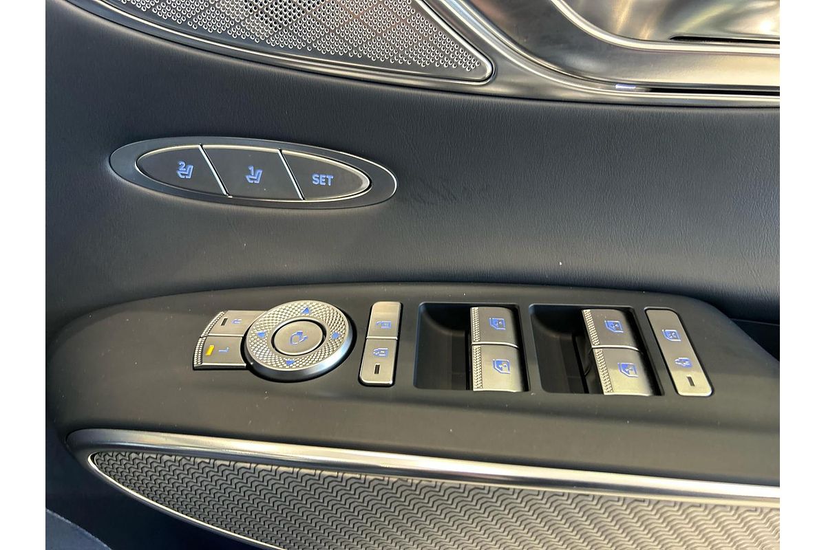 2023 Genesis GV70 2.5T AWD JK.V2