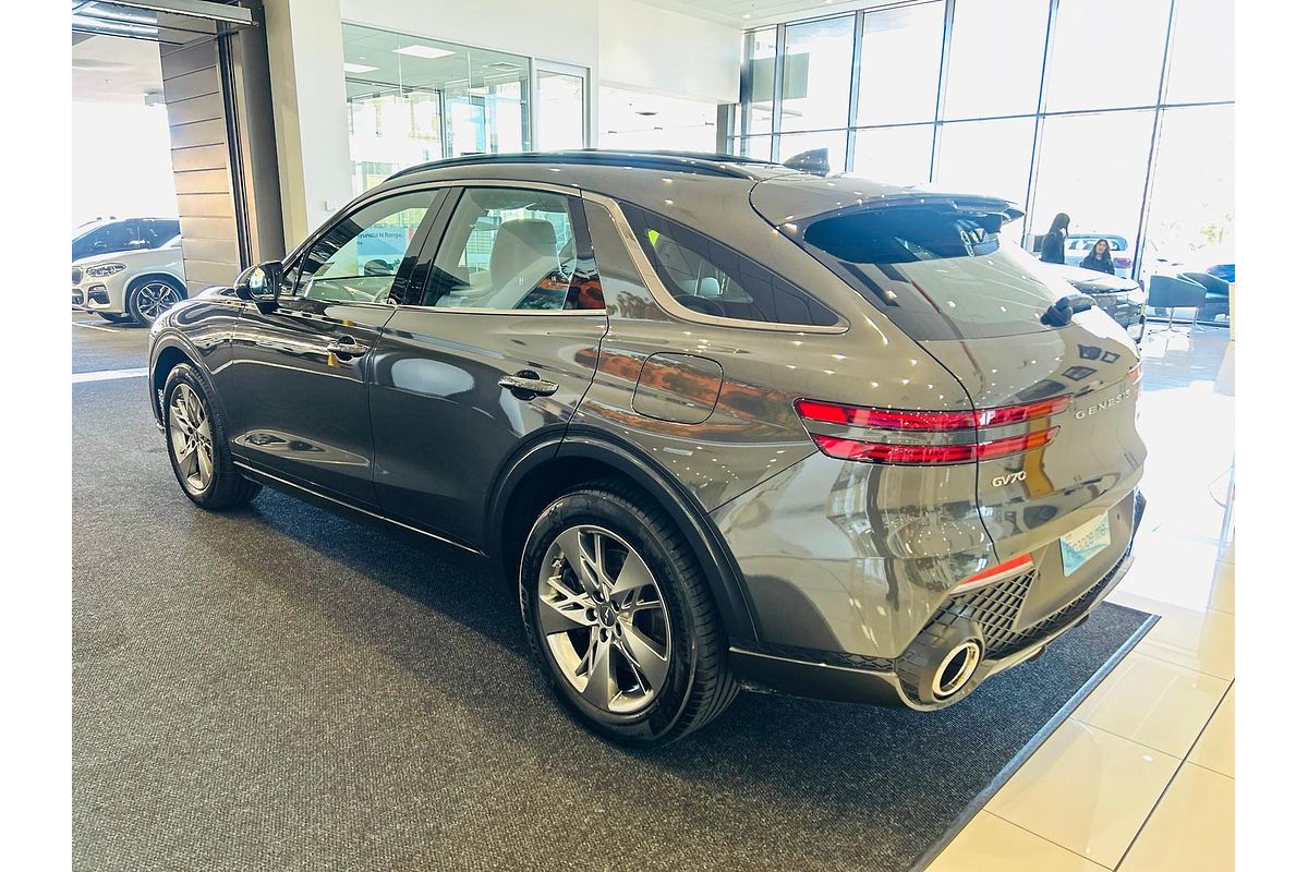 2023 Genesis GV70 2.5T AWD JK.V2