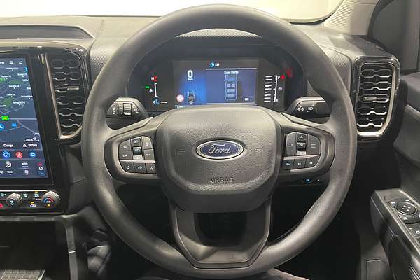 2024 Ford Everest Ambiente