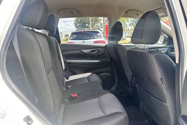 2017 Nissan X-TRAIL ST T32