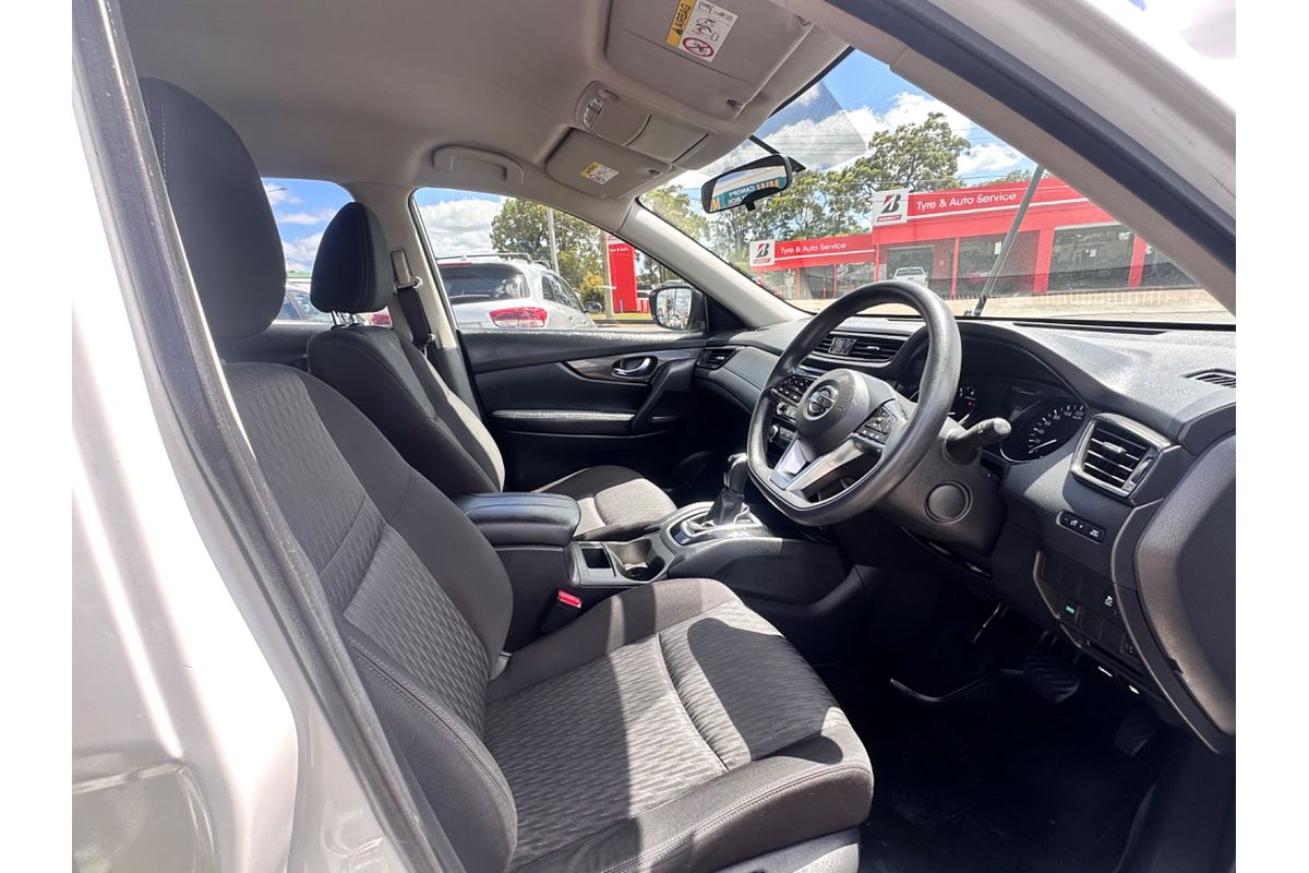 2017 Nissan X-TRAIL ST T32