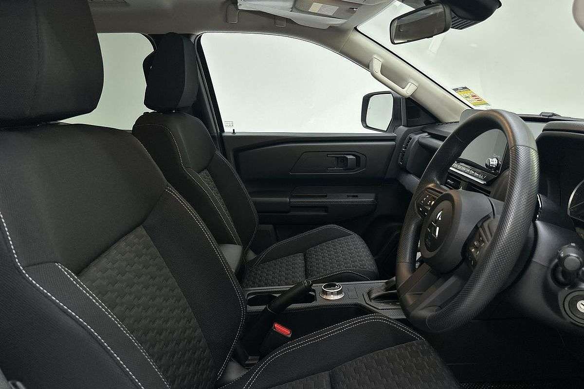 2024 Mitsubishi Triton GLX+ MV 4X4