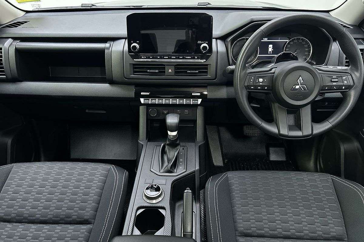 2024 Mitsubishi Triton GLX+ MV 4X4