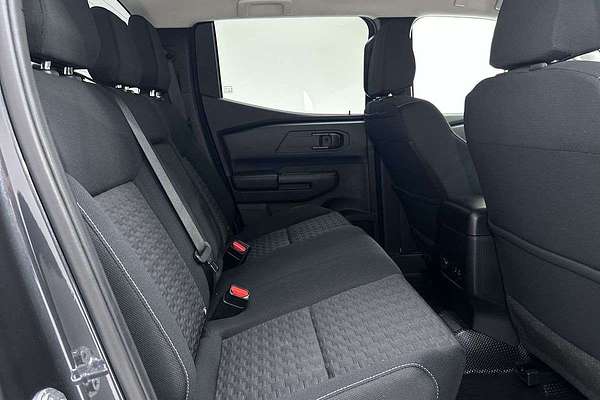 2024 Mitsubishi Triton GLX+ MV 4X4
