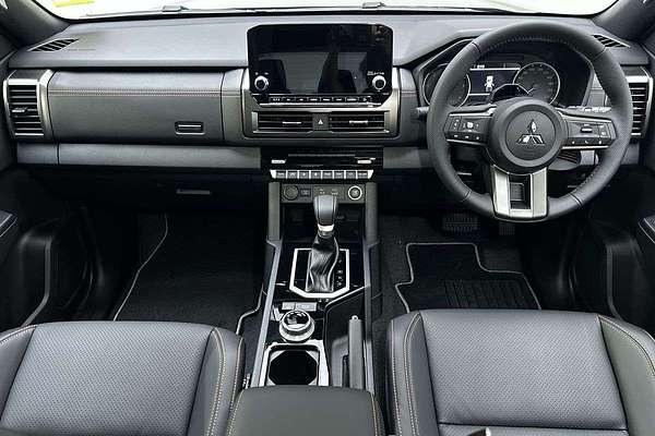 2024 Mitsubishi Triton GSR MV 4X4