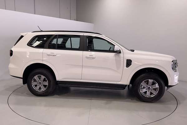 2024 Ford Everest Ambiente
