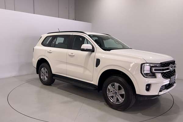 2024 Ford Everest Ambiente