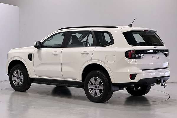 2024 Ford Everest Ambiente