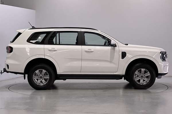2024 Ford Everest Ambiente