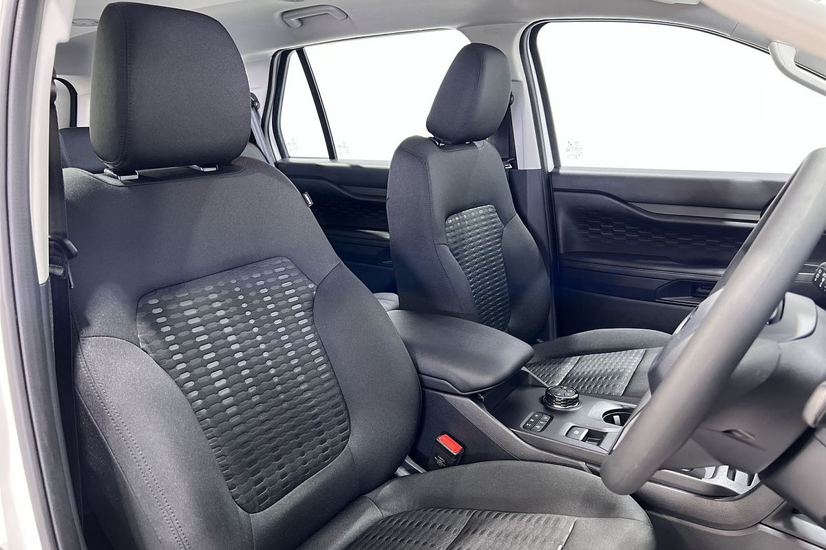 2024 Ford Everest Ambiente