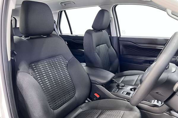 2024 Ford Everest Ambiente