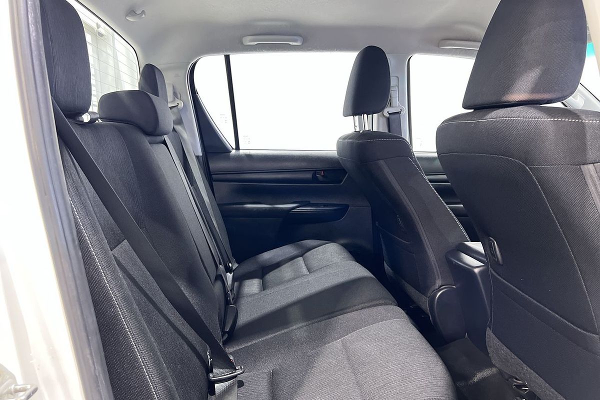 2020 Toyota Hilux SR GUN126R 4X4