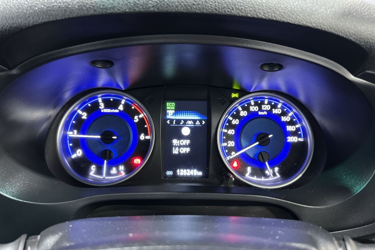 2020 Toyota Hilux SR GUN126R 4X4