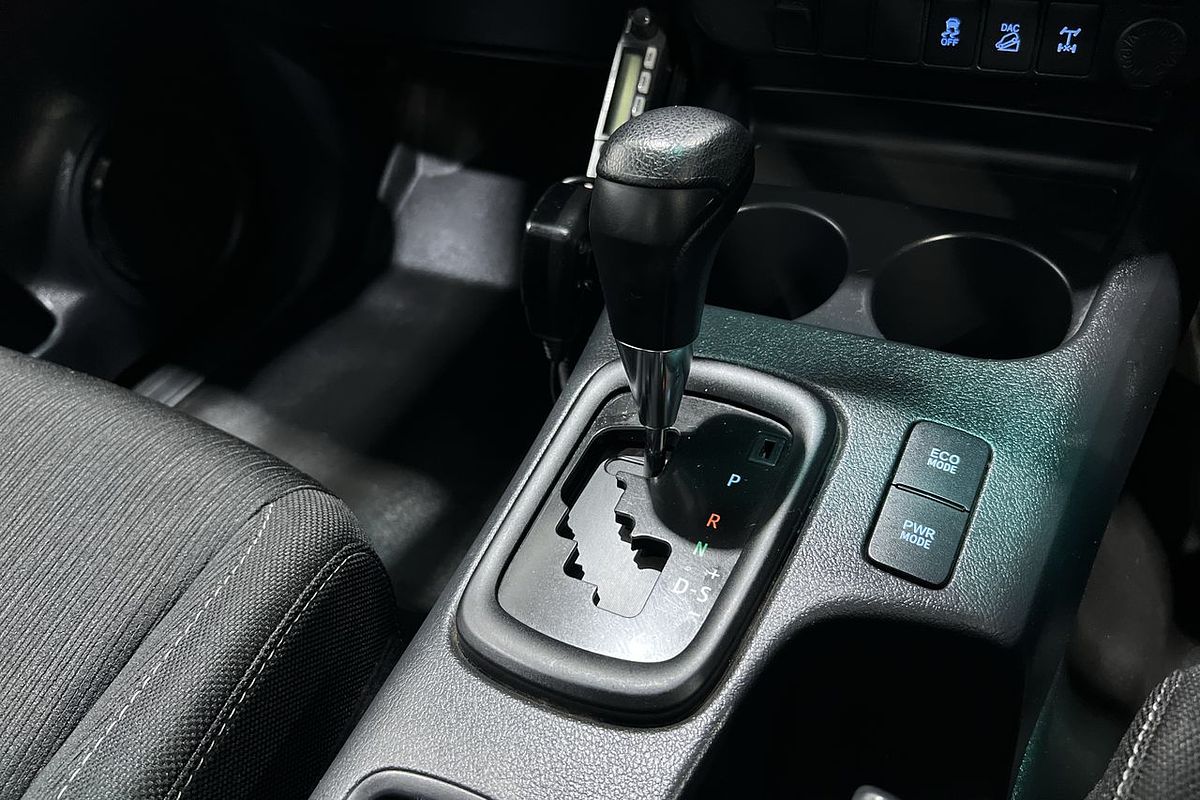 2020 Toyota Hilux SR GUN126R 4X4