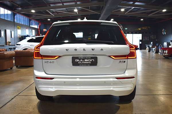 2021 Volvo XC60 B5 Momentum