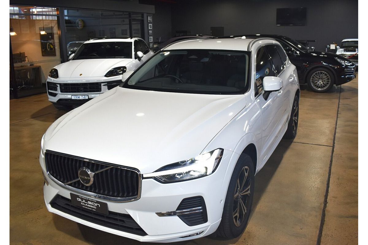 2021 Volvo XC60 B5 Momentum