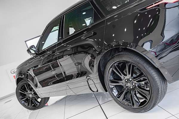 2022 Land Rover Range Rover Velar P250 R-Dynamic SE L560