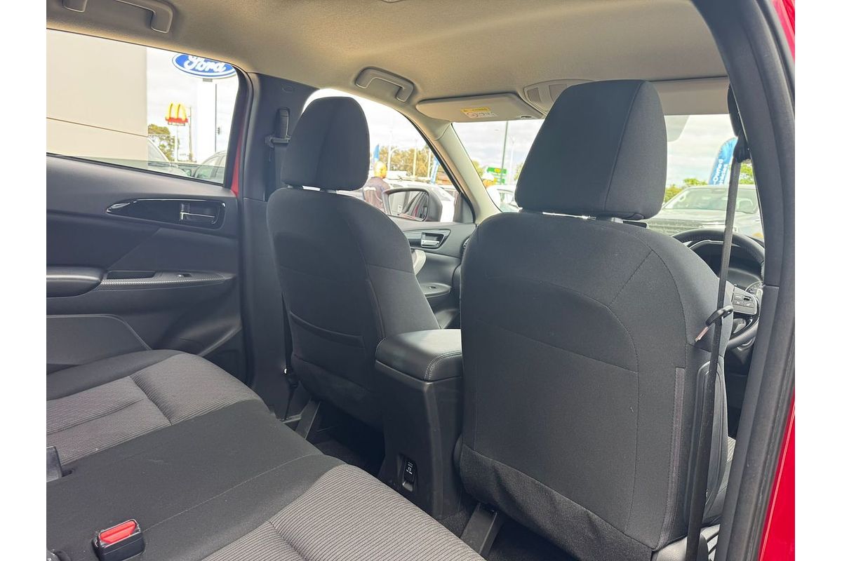 2021 Mitsubishi Eclipse Cross LS YB