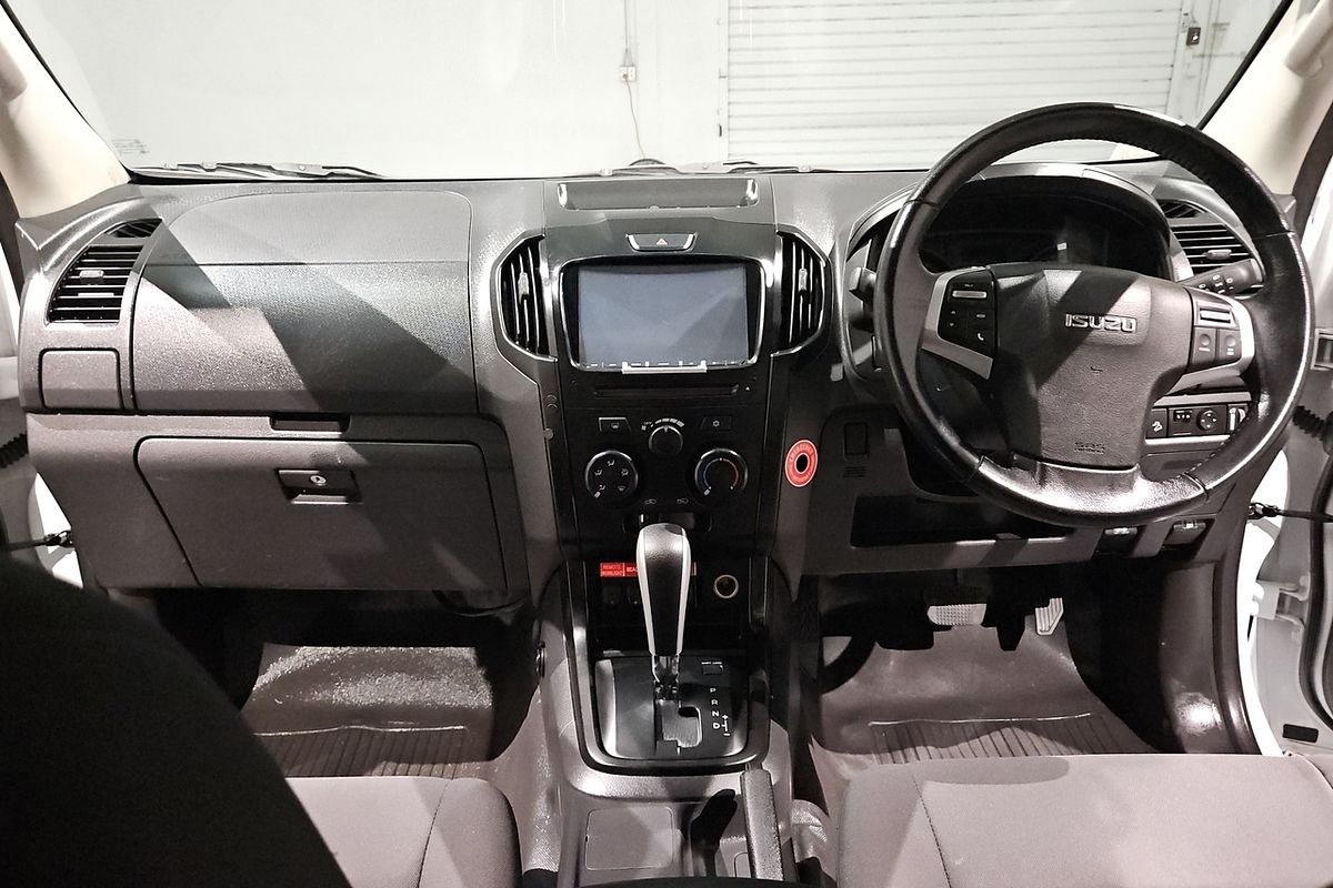 2018 Isuzu D-MAX SX High Ride Rear Wheel Drive