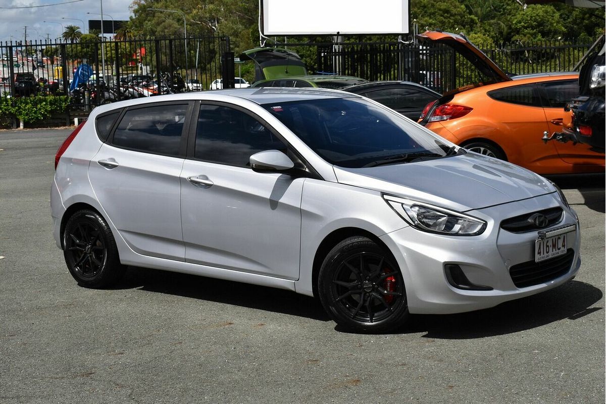 2016 Hyundai Accent Active RB4