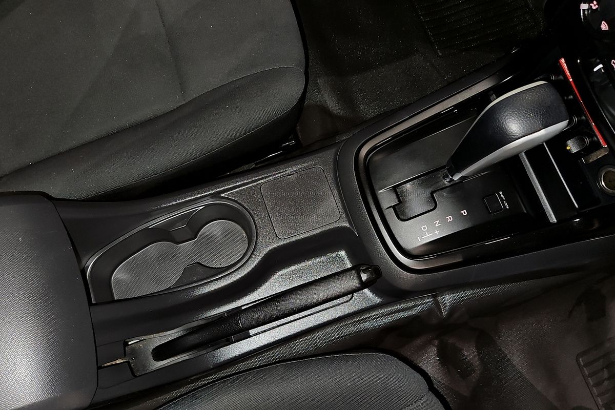 2018 Isuzu D-MAX SX High Ride Rear Wheel Drive
