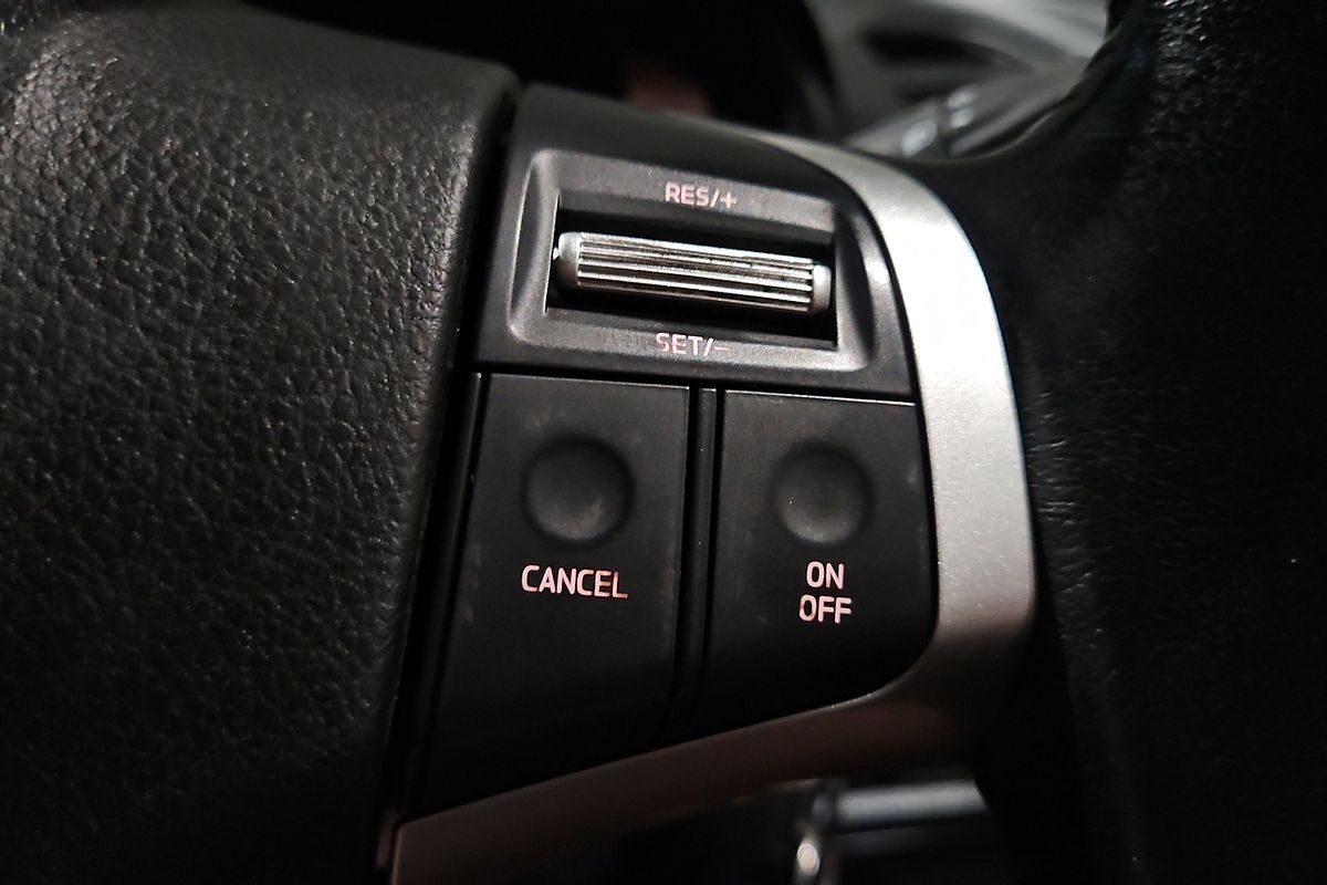 2018 Isuzu D-MAX SX High Ride Rear Wheel Drive