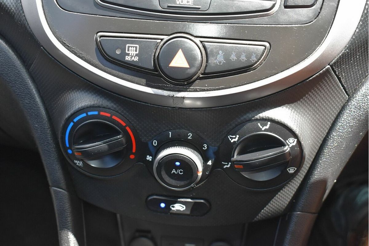2016 Hyundai Accent Active RB4