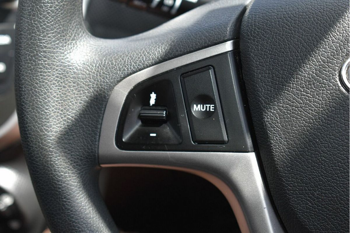 2016 Hyundai Accent Active RB4