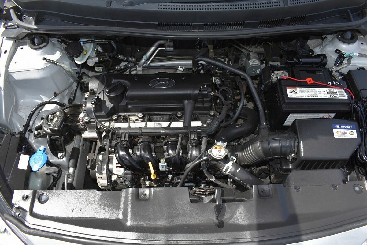 2016 Hyundai Accent Active RB4