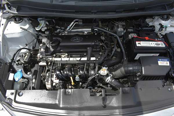 2016 Hyundai Accent Active RB4