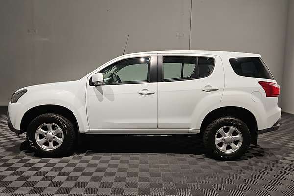 2021 Isuzu MU-X LS-M