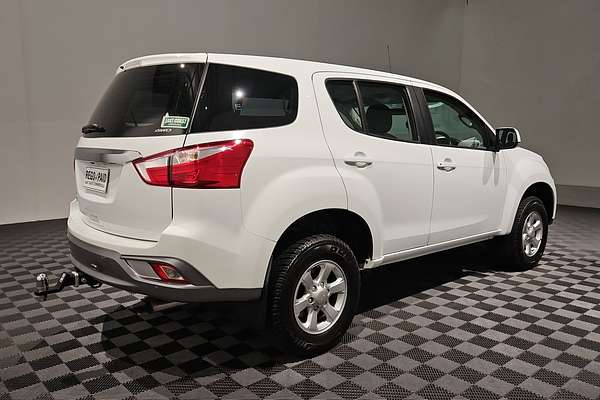 2021 Isuzu MU-X LS-M
