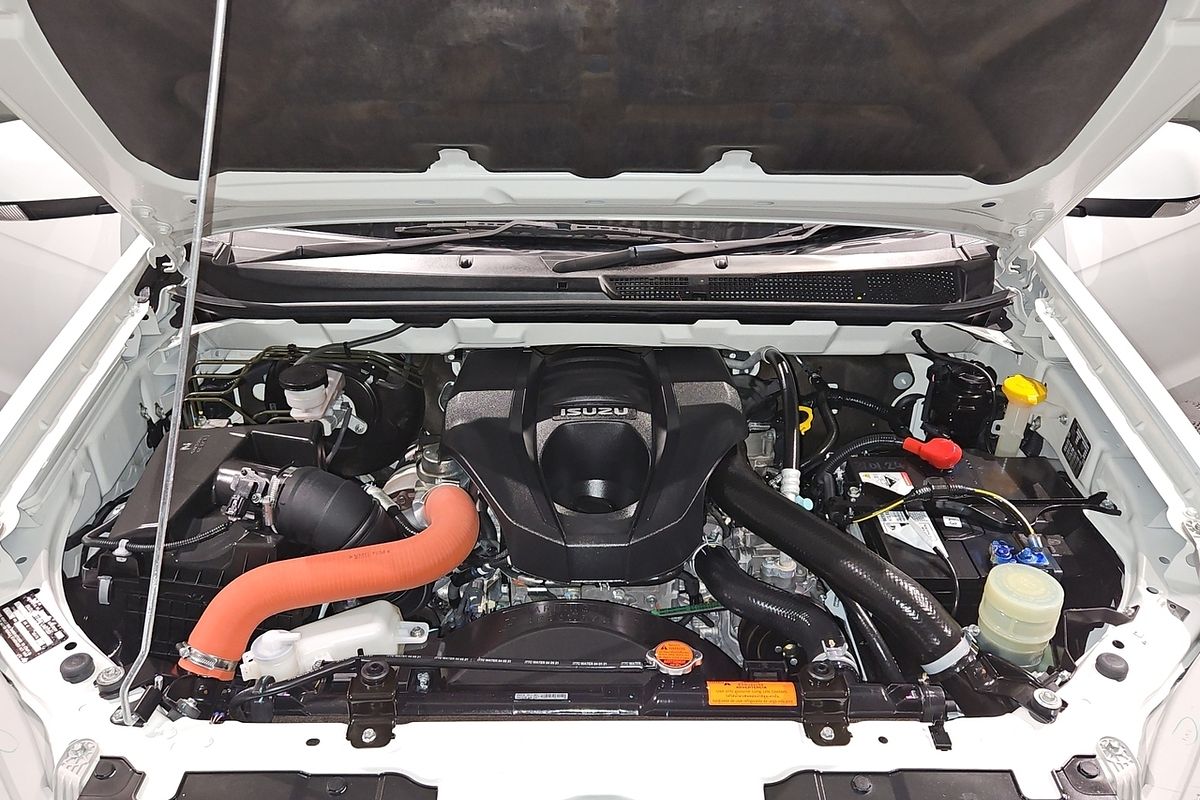 2021 Isuzu MU-X LS-M