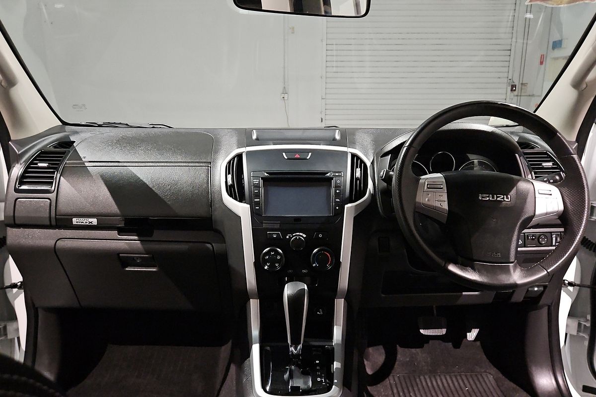 2021 Isuzu MU-X LS-M