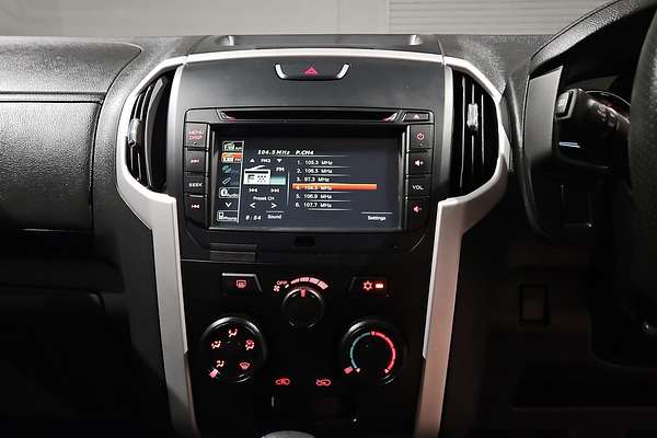 2021 Isuzu MU-X LS-M