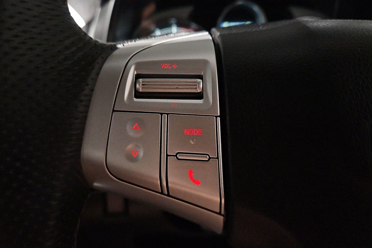 2021 Isuzu MU-X LS-M