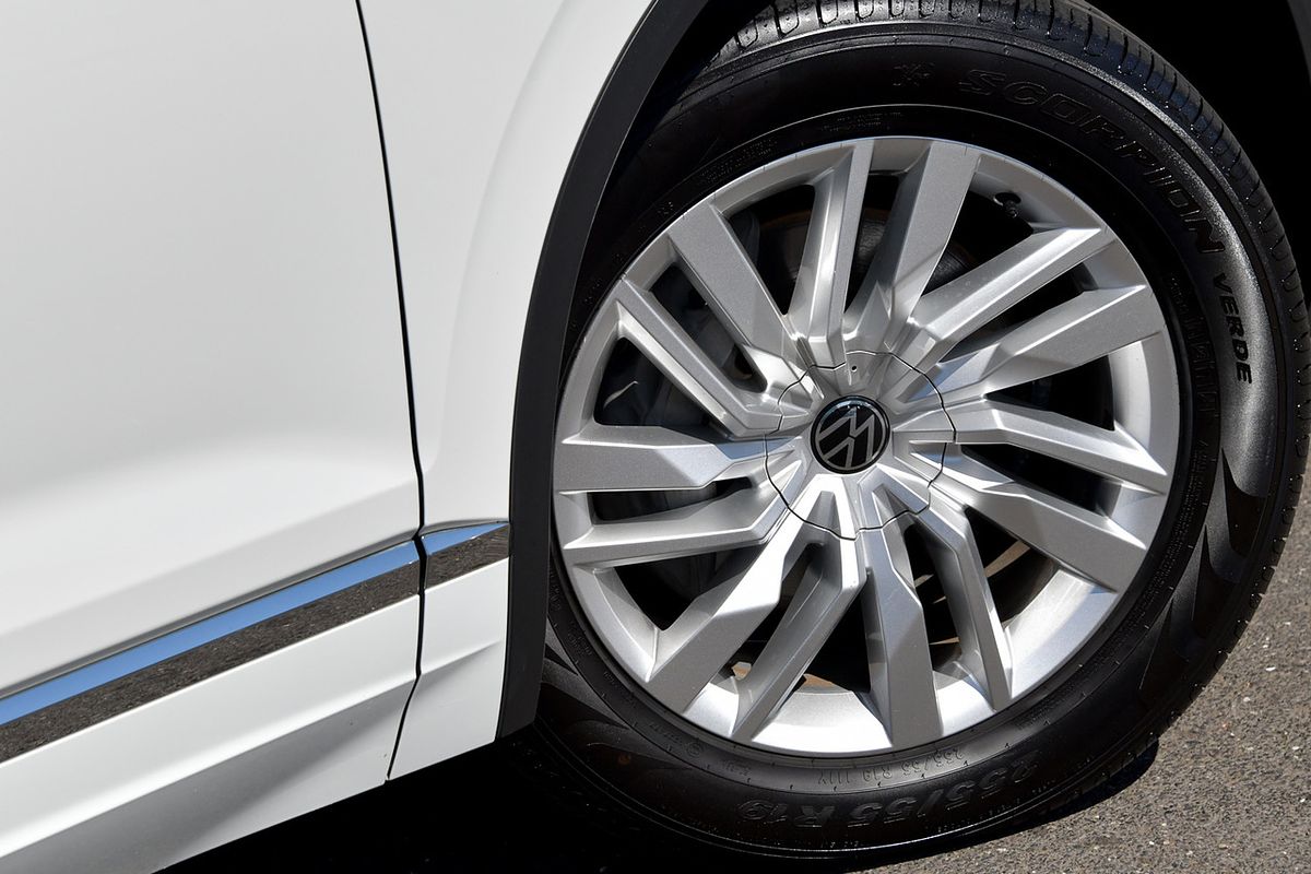 2021 Volkswagen Touareg 170TDI CR