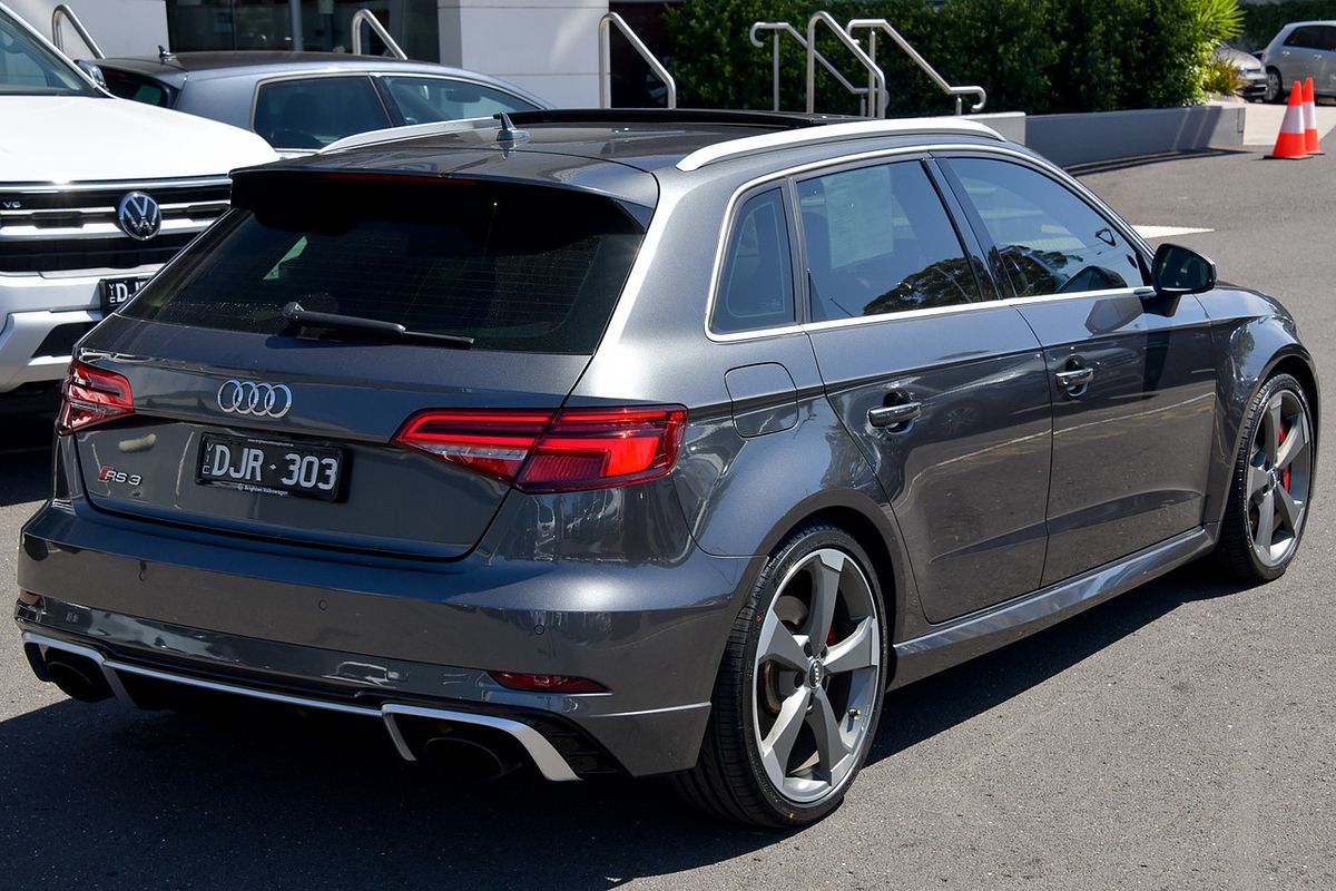 2017 Audi RS3 8V