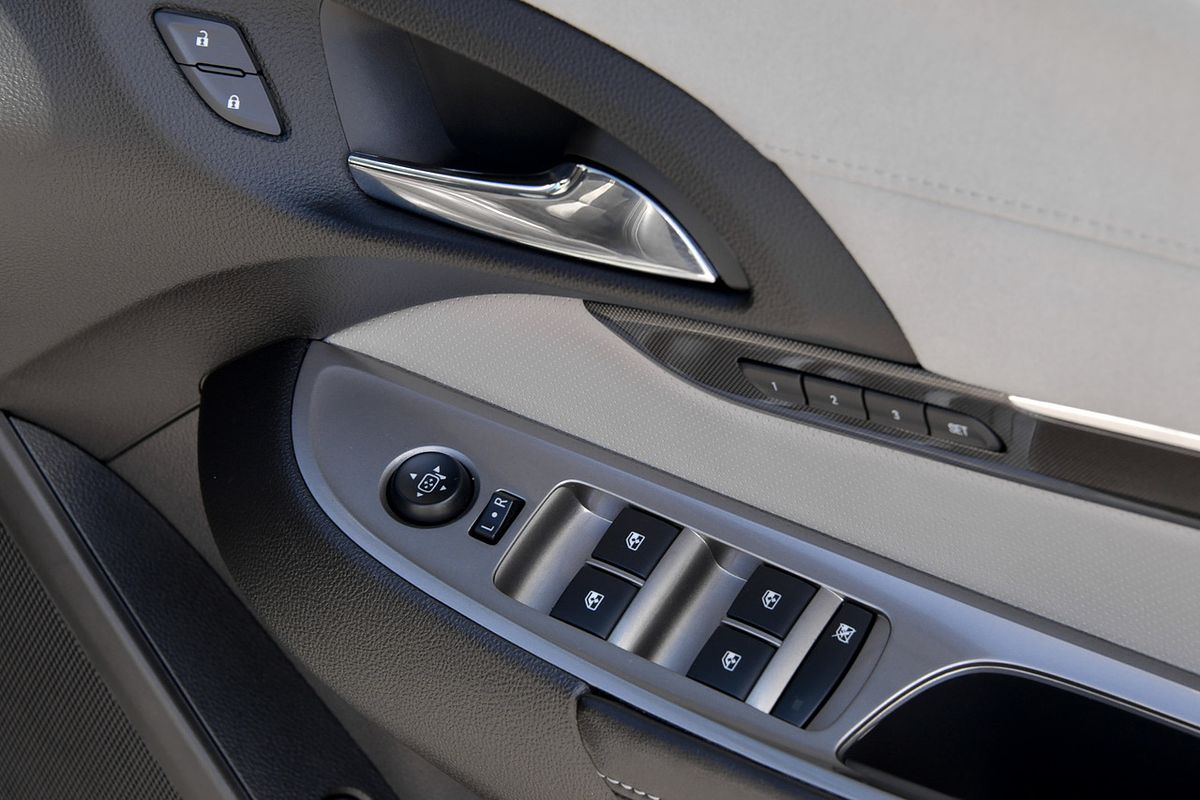 2014 Holden Calais V VF