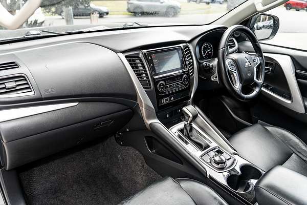 2019 Mitsubishi Pajero Sport GLS QE