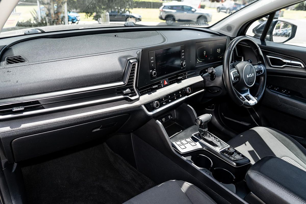 2022 Kia Sportage S NQ5