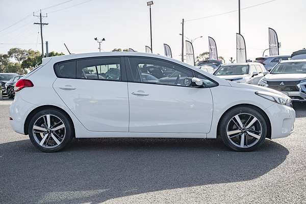 2017 Kia Cerato Sport YD
